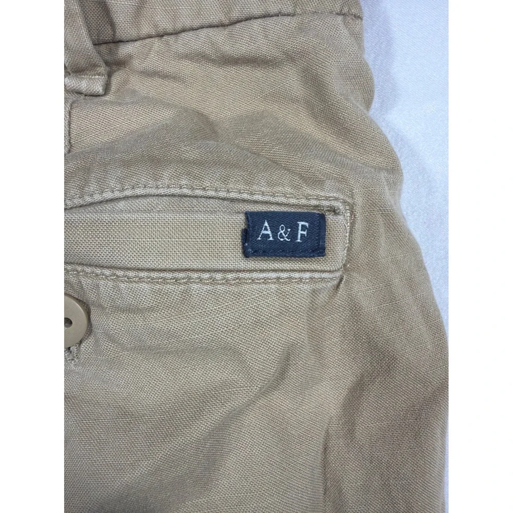 Abercrombie & Fitch Men Khaki Stretch Chino Shorts Size 38 Tan Flat Front Casual